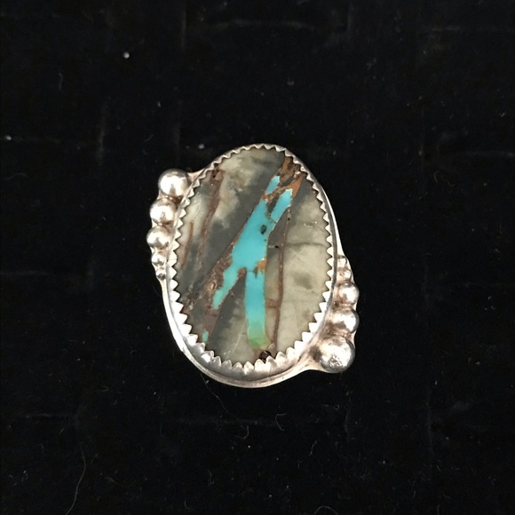 Jewelry - Silver southwestern ribbon turquoise ring size 7
